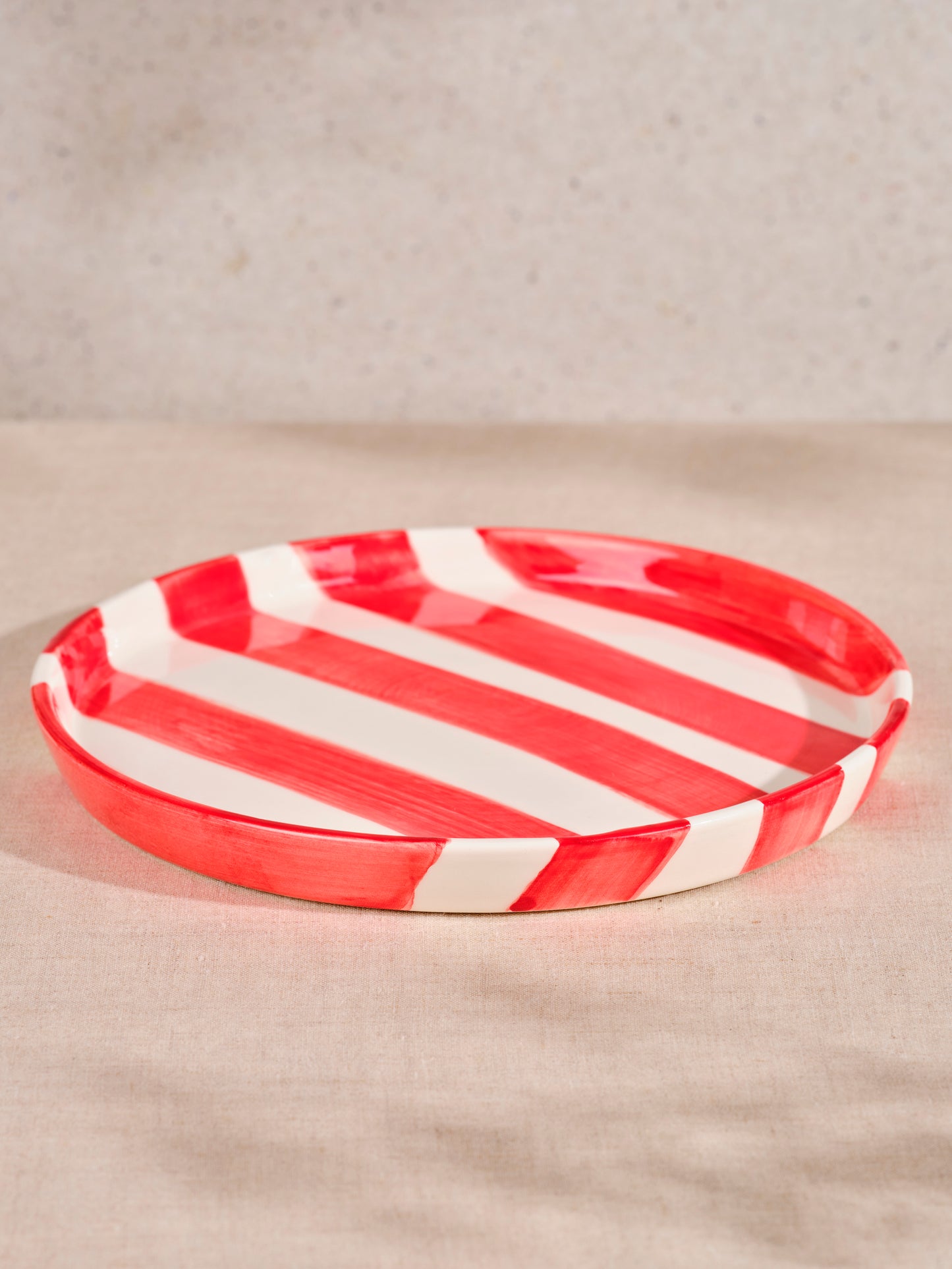 Plate Red Nikki
