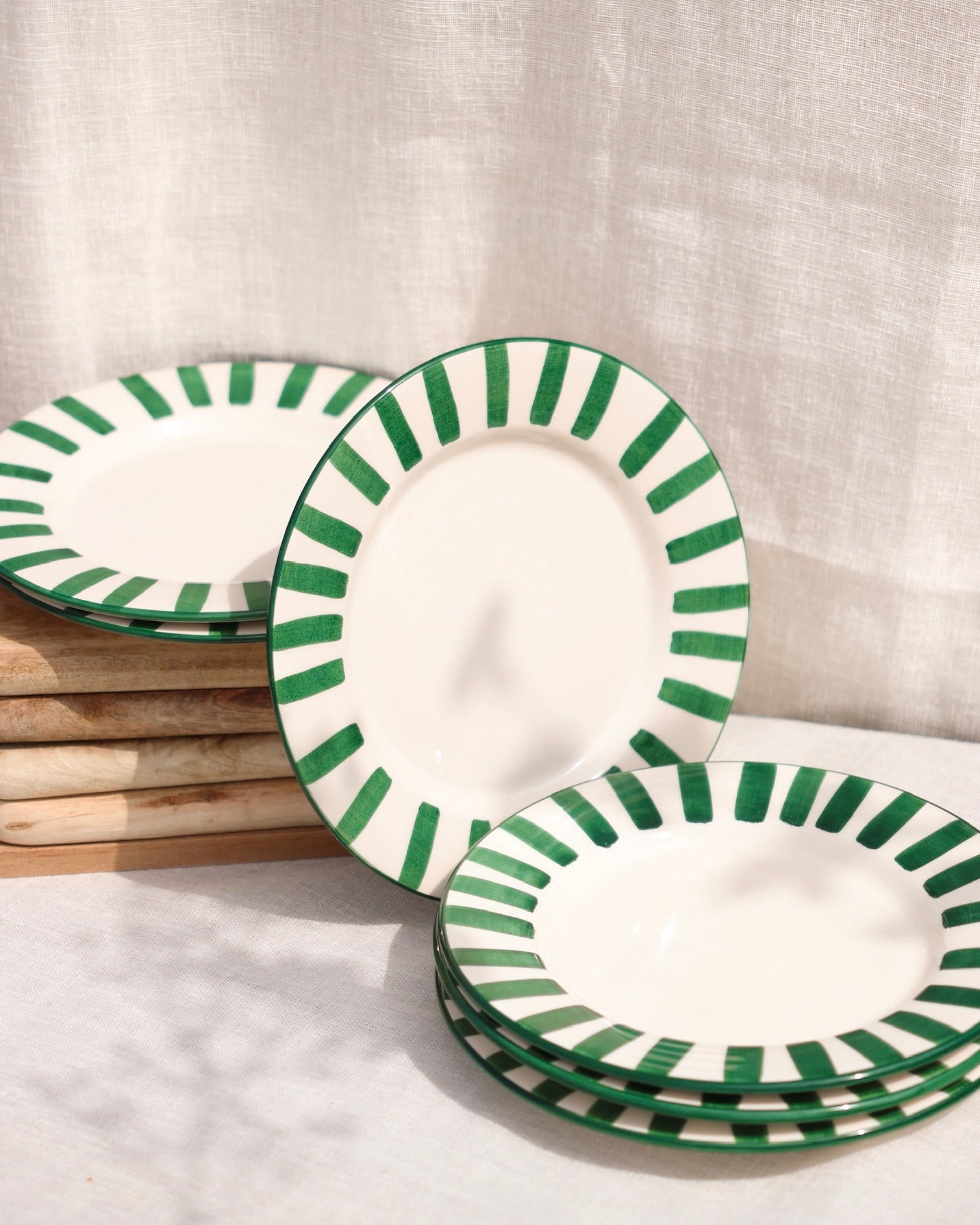 The Green Kelly Breakfast Plate Set For Six